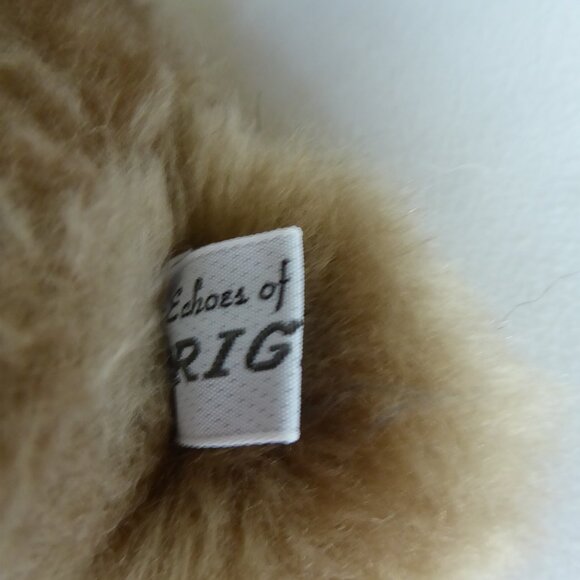 VINTAGE ECHOES OF THE PAST MOHAIR JOINTED TEDDY BEAR WICKER CHAIR - Picture 8 of 16